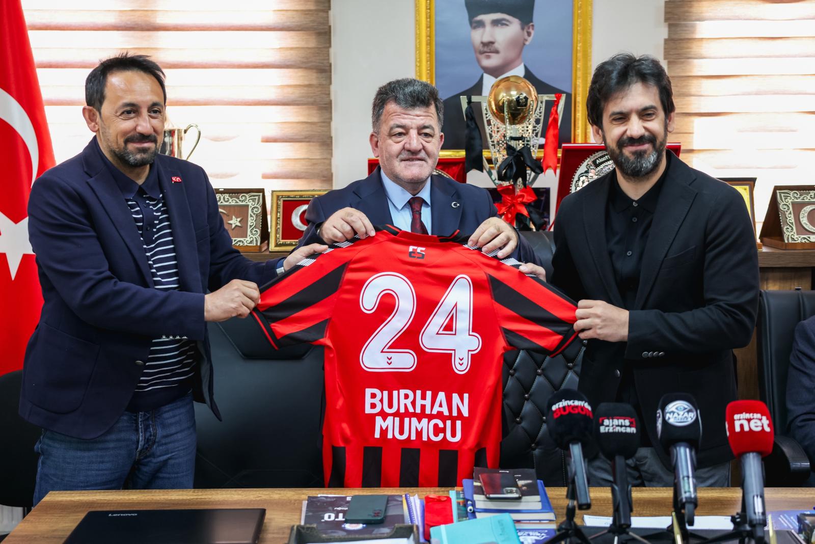 24 Erzincanspor’dan Sponsorluk ve Transfer İddialarına Açıklama: “Resmi Kaynakları Takip Edin”