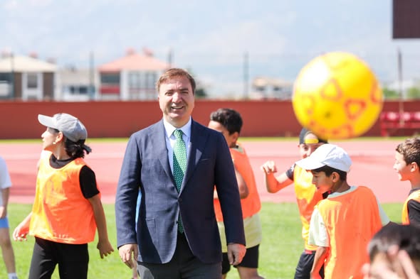 Erzincan’da Bin Öğrenci Geleneksel Oyunlarla Buluştu