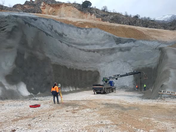 Erzincan Kemaliye-Dutluca Yolu’nda Çalışmalar Aralıksız Devam Ediyor