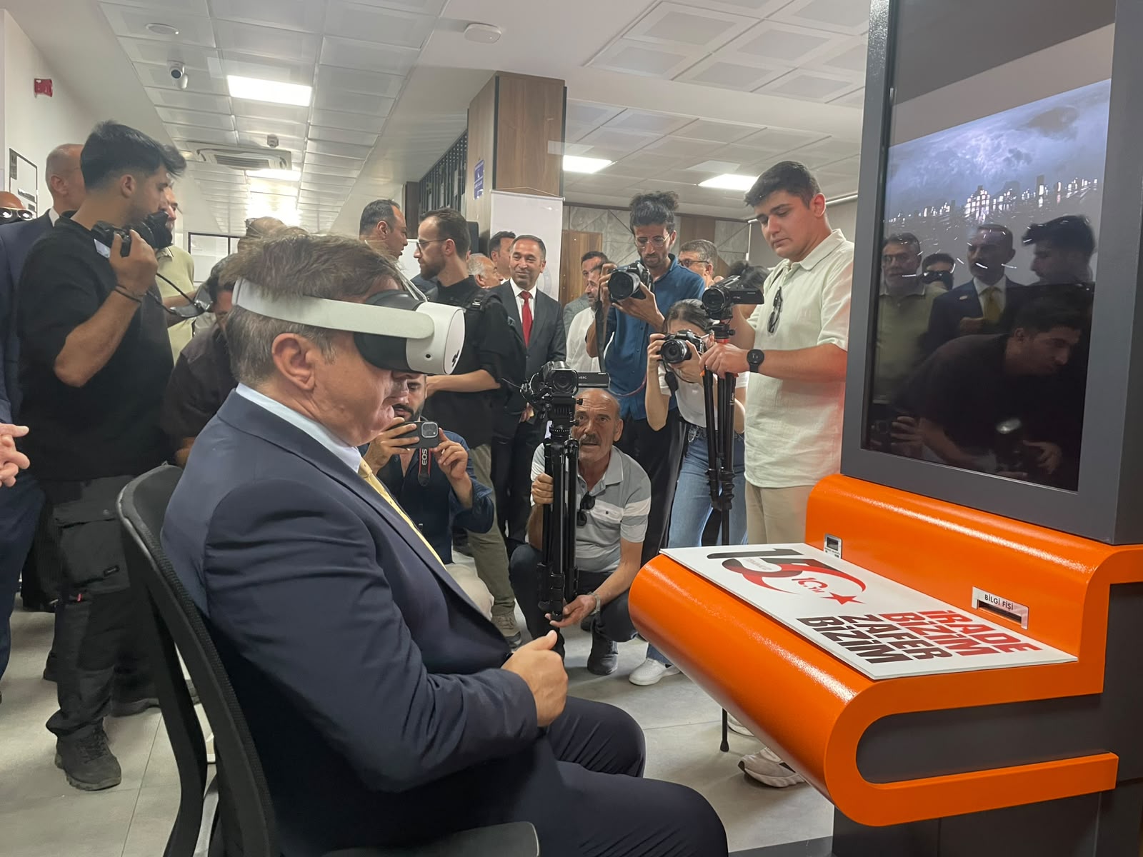 Erzincan’da 15 Temmuz Anma Merkezi ve Fotoğraf Sergisi Açıldı