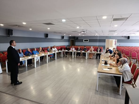 Erzincan’da Anne ve Bebek Sağlığı İçin 23 Sağlık Personeline Kapsamlı Eğitim