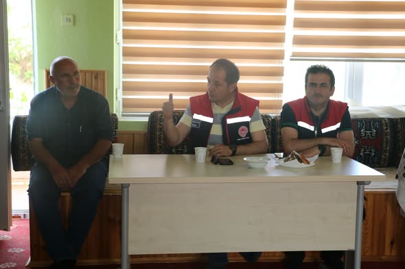 İl Müdürü Alper Koçaker Elmaköy’de Üreticilerle Buluştu