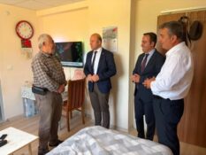 İl Müdürü Ünalan’dan Kemah Huzurevi’ne Ziyaret