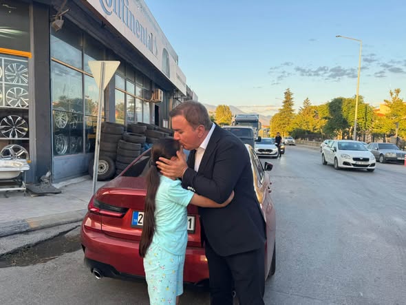 Vali Hamza Aydoğdu Esnaf ve Vatandaşlarla Bir Araya Geldi