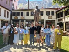 Yunus Emre Enstitüsü Türkçe Yaz Okulu Öğrencileri Kemaliye’nin Kültürel Mirasını Keşfetti