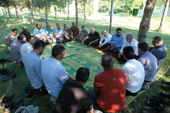 Başkanlık Müşaviri Burhan İşliyen, Erzincan’da Din Görevlileriyle Bir Araya Geldi