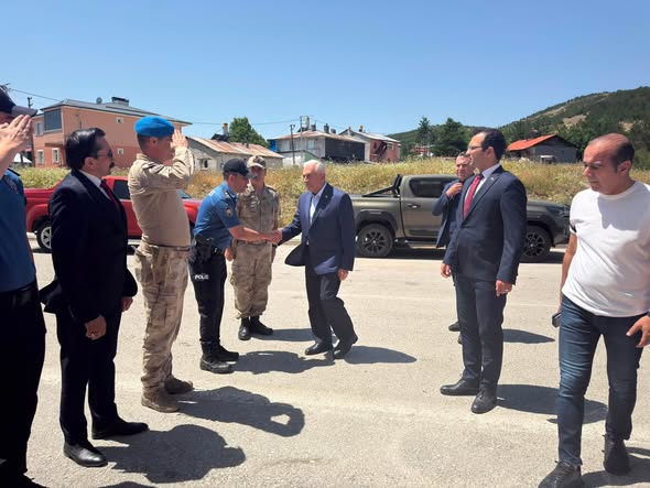 Binali Yıldırım’dan Refahiye Kaymakamı Taşkıran’a Hayırlı Olsun Ziyareti