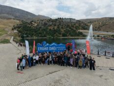 Ergan Dağı’nda 100’ün Üzerinde Kadın Step Aerobik Etkinliğinde Buluştu