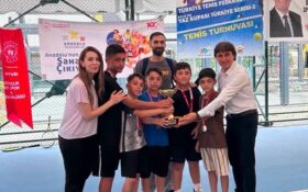 Erzincan Erkek Tenis Takımı ANALİG’de Yarı Final Biletini Aldı