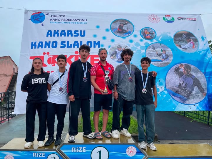 Erzincanlı Sporculardan Akarsu Slalom Türkiye Şampiyonası’nda Derece Yağmuru
