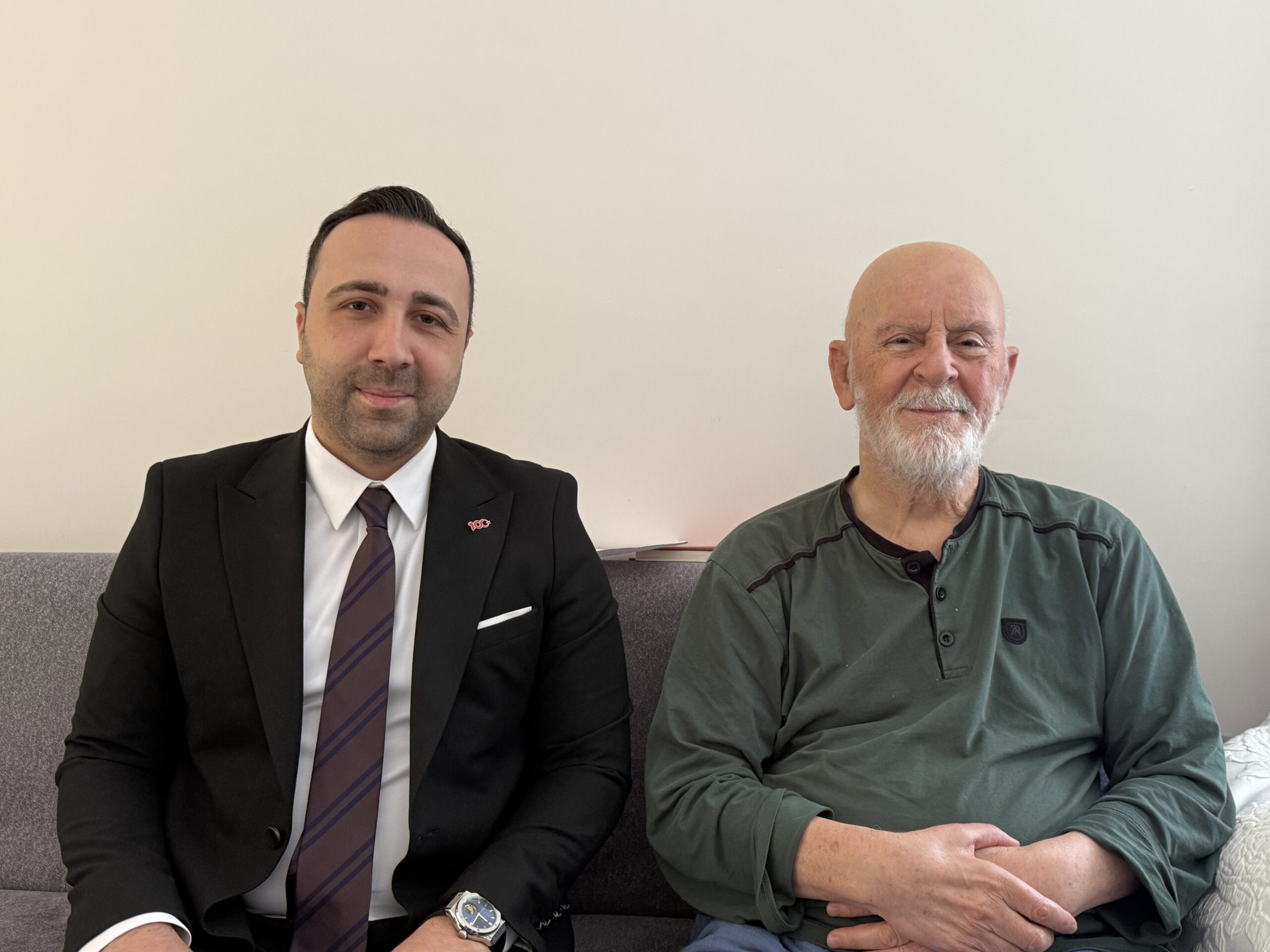 İletişim Bölge Müdürü Mert Ödeş’ten Mustafa Kutlu’ya Geçmiş Olsun Ziyareti