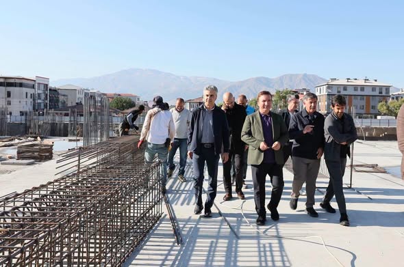 Merkez Çarşısı’nda Çalışmalar Yerinde İncelendi