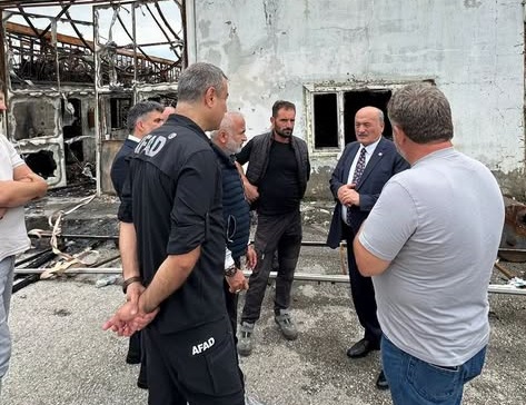 Milletvekili Karaman’dan Yangında İş Yeri Zarar Gören Esnafa Geçmiş Olsun Ziyareti