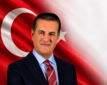 Milletvekili Sarıgül: “Ufuk Kuyrukluyıldız’ın Rektörlüğe Atanmasından Büyük Sevinç Duydum”