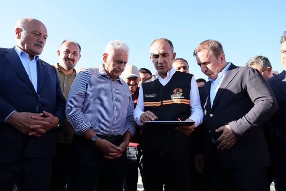 Turnaçayırı Barajı ve Çayırlı Yolu Projeleri Yerinde İncelendi