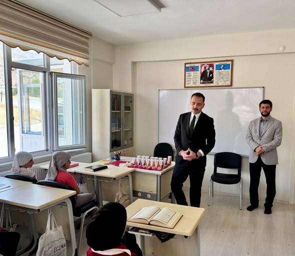 Üzümlü Kaymakamı Hökelekli’den Kur’an Kursuna Ziyaret