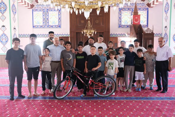 Yaz Kur’an Kursları Öğrencileri Hünerlerini Sergiledi