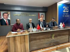 AK Parti Erzincan Teşkilatında Mahalle Temsilcileriyle İstişare Toplantısı