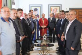Ahilik Haftası’nda Erzincan’ın Ahisi, Kalfası ve Çırağı Vali Aydoğdu’yu Ziyaret Etti