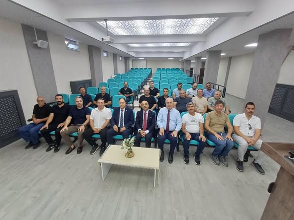 Erzincan’da Eğitim Yöneticilerine Yönelik Seminer Başladı