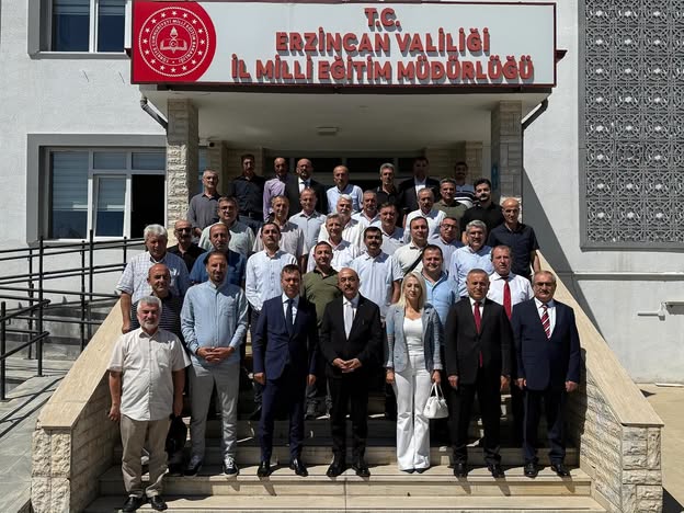 İlkokul Müdürleriyle Yeni Eğitim Öğretim Yılı Hazırlık Toplantısı Yapıldı