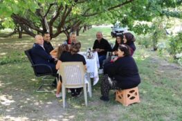 Koruyucu Aile Irmak Çiftine Anlamlı Ziyaret