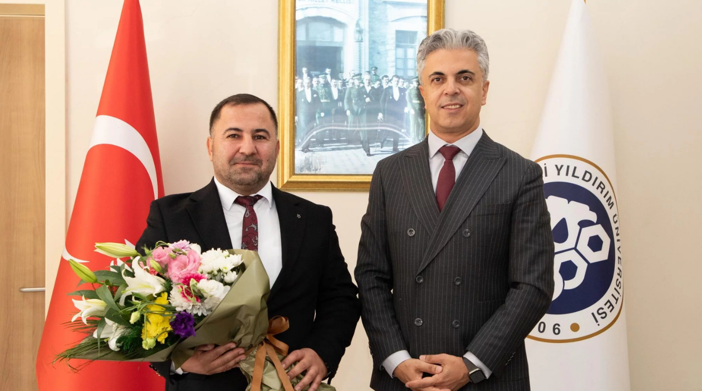 Sağlık Hizmetleri MYO’da Devir Teslim Töreni Gerçekleştirildi