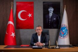 Başkan Tanoğlu: “Cumhuriyetimizi üreterek, çalışarak ve gençlerimize sahip çıkarak geleceğe taşıyacağız”