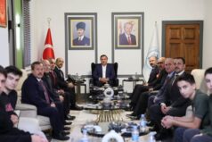 “Bizim Gök Kubbemiz” Projesi Öğrencileri Vali Aydoğdu’yu Ziyaret Etti