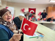 Cumhuriyet Sevinci Kuşakları Bir Araya Getirdi
