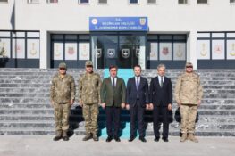 Erzincan Protokolünden İl Jandarma Komutanlığına Ziyaret