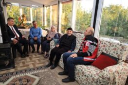 Erzincan’da 63 Yıllık Evliliğe Anlamlı Ziyaret