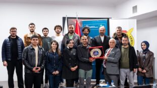 Gazetecilere Dijital Habercilik Eğitimi