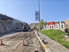 Kemah’ın Girişinde Yol Düzenleme Çalışmaları Başladı