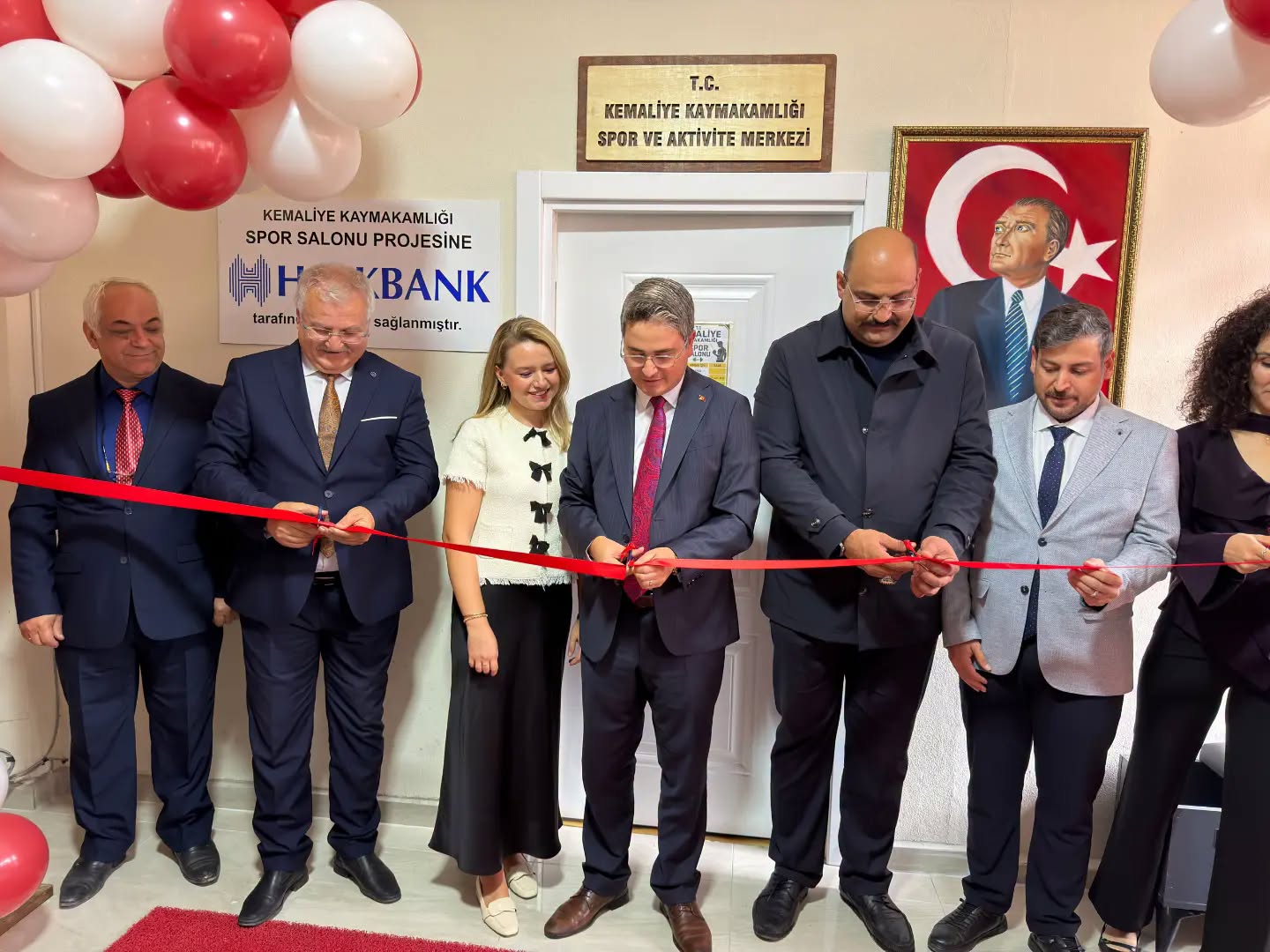 Kemaliye’de Spor ve Aktivite Merkezi Hizmete Açıldı
