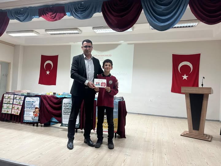 Öğrencilere Sağlıklı Yaşam Eğitimi Verildi